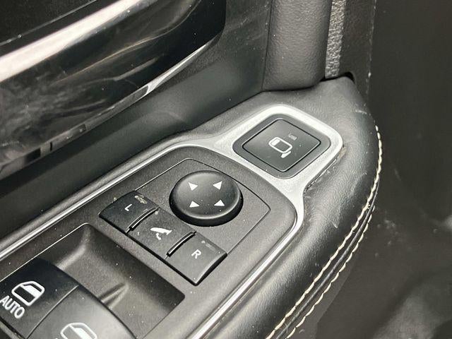 2022 RAM 3500 Limited 4x4 Mega Cab 6'4" Box