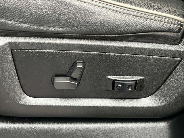 2022 RAM 3500 Limited 4x4 Mega Cab 6'4" Box