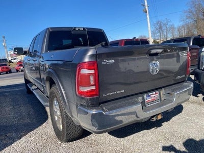 2022 RAM 3500 Limited 4x4 Mega Cab 6'4" Box