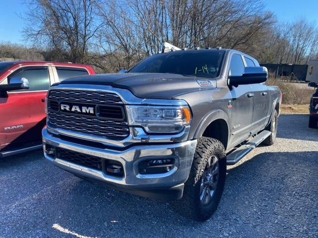 2022 RAM 3500 Limited 4x4 Mega Cab 6'4" Box