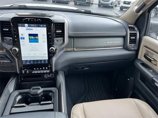 2022 RAM 3500 Limited 4x4 Crew Cab 6'4" Box