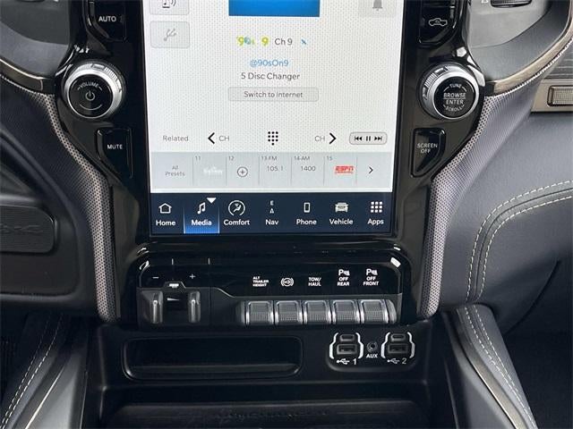 2022 RAM 3500 Limited 4x4 Crew Cab 6'4" Box