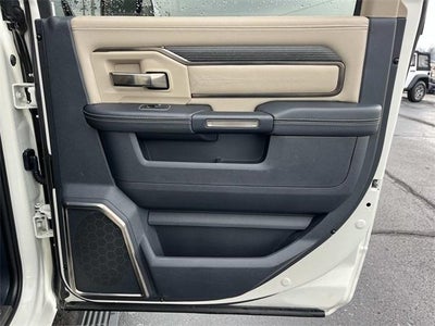 2022 RAM 3500 Limited 4x4 Crew Cab 6'4" Box