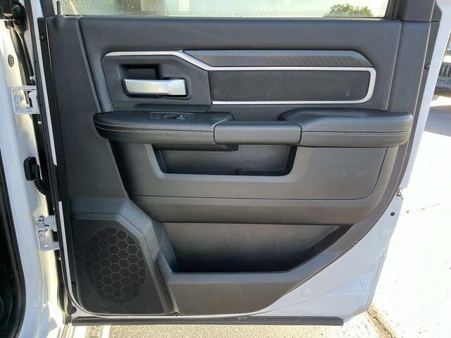 2025 RAM 2500 Big Horn 4x4 Crew Cab 6'4" Box