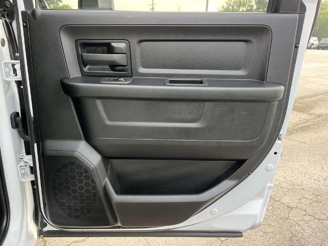 2025 RAM 3500 Tradesman 4x4 Crew Cab 8' Box