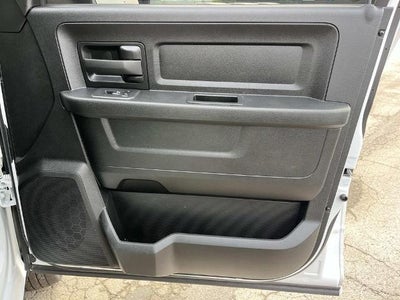 2025 RAM 3500 Tradesman 4x4 Crew Cab 8' Box