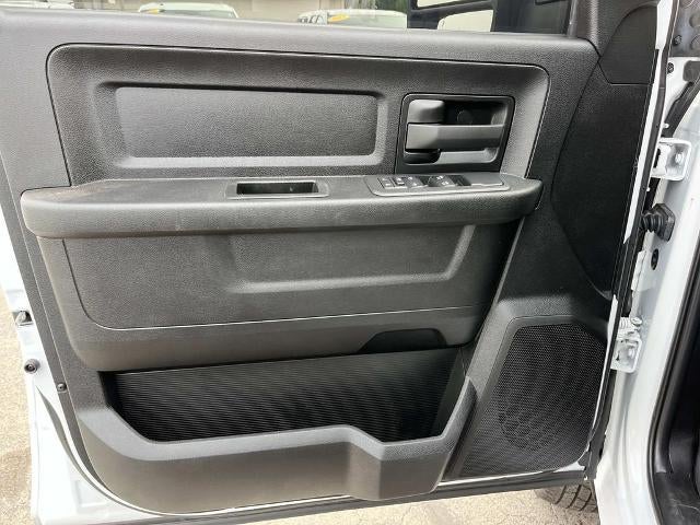 2025 RAM 3500 Tradesman 4x4 Crew Cab 8' Box
