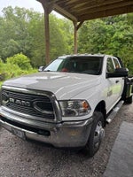 2018 RAM 3500 Tradesman 4x4 Crew Cab 8' Box