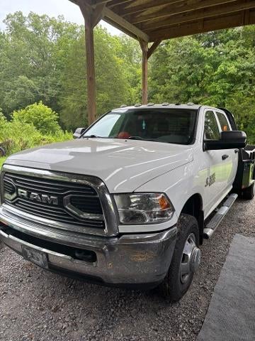 2018 RAM 3500 Tradesman 4x4 Crew Cab 8' Box