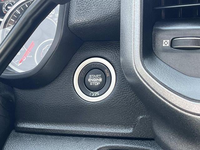 2022 RAM 3500 Tradesman 4x4 Crew Cab 8' Box