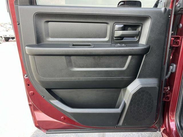 2022 RAM 3500 Tradesman 4x4 Crew Cab 8' Box