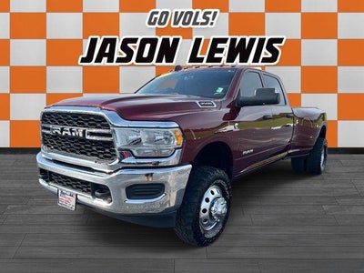 2022 RAM 3500 Tradesman 4x4 Crew Cab 8' Box