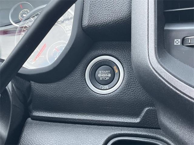 2024 RAM 3500 Tradesman 4x4 Crew Cab 8' Box