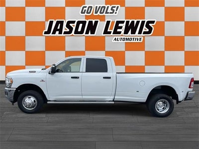 2024 RAM 3500 Tradesman 4x4 Crew Cab 8' Box