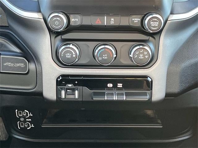 2024 RAM 3500 Big Horn 4x4 Crew Cab 8' Box