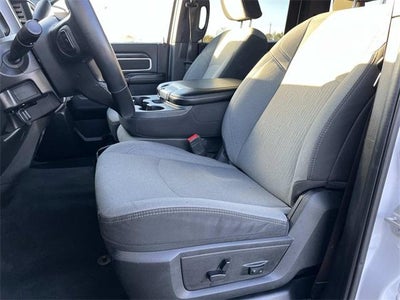 2024 RAM 3500 Big Horn 4x4 Crew Cab 8' Box