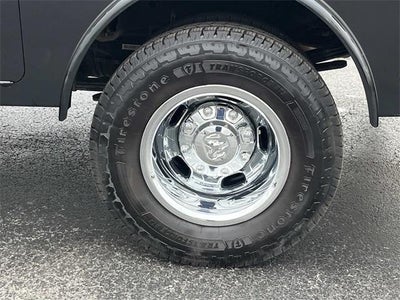 2023 RAM 3500 Big Horn 4x4 Crew Cab 8' Box