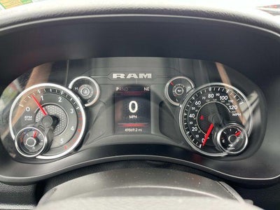 2024 RAM 3500 Big Horn 4x4 Crew Cab 8' Box