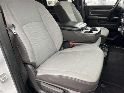 2024 RAM 3500 Big Horn 4x4 Crew Cab 8' Box