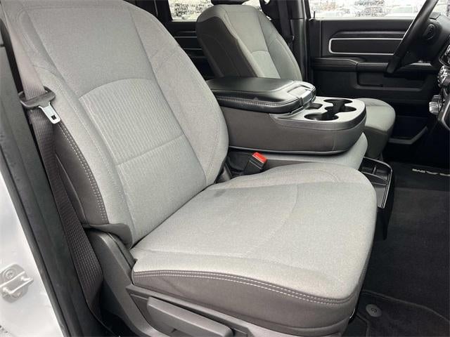 2024 RAM 3500 Big Horn 4x4 Crew Cab 8' Box