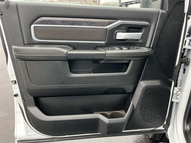 2024 RAM 3500 Big Horn 4x4 Crew Cab 8' Box