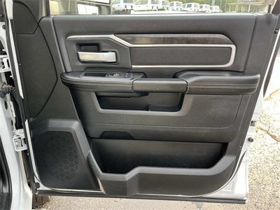 2024 RAM 3500 Big Horn 4x4 Crew Cab 8' Box