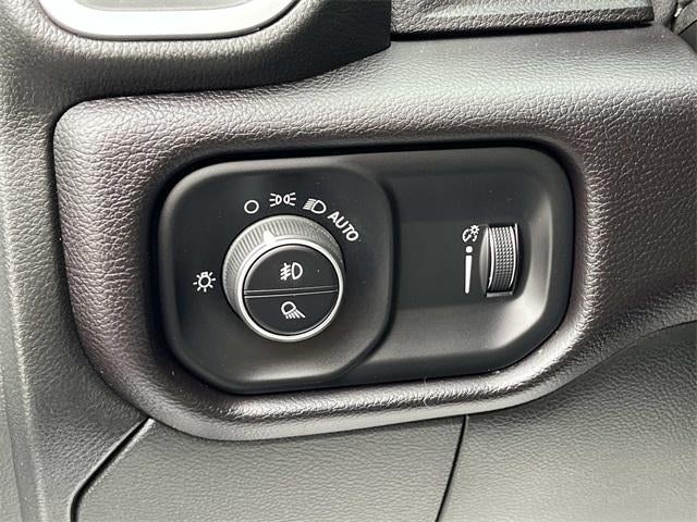 2024 RAM 3500 Big Horn 4x4 Crew Cab 8' Box