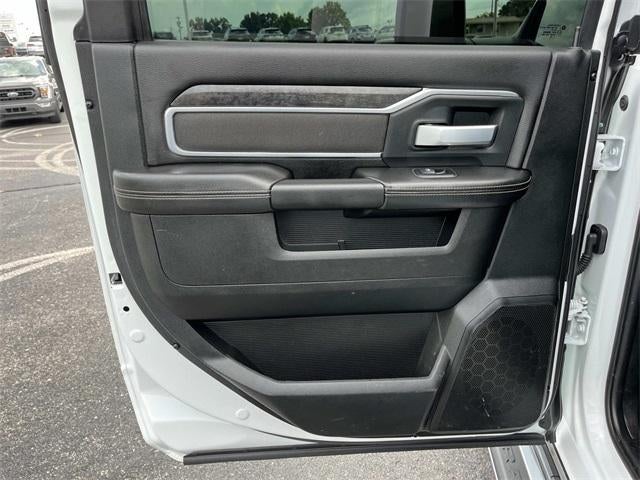 2024 RAM 3500 Big Horn 4x4 Crew Cab 8' Box