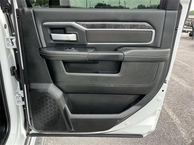 2024 RAM 3500 Big Horn 4x4 Crew Cab 8' Box