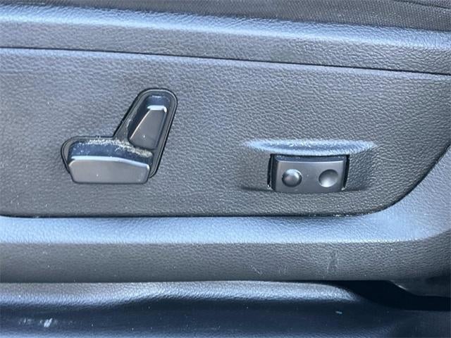 2024 RAM 3500 Big Horn 4x4 Crew Cab 8' Box