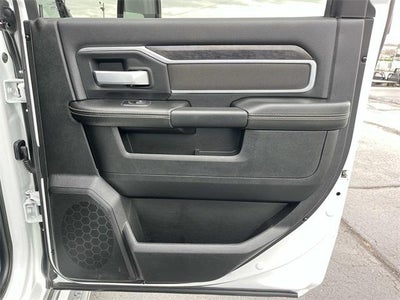 2024 RAM 3500 Big Horn 4x4 Crew Cab 8' Box