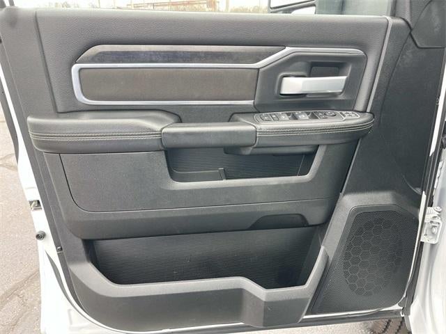 2024 RAM 3500 Big Horn 4x4 Crew Cab 8' Box