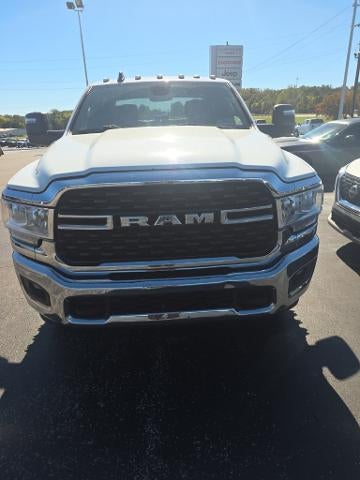 2023 RAM 3500 Big Horn 4x4 Crew Cab 8' Box