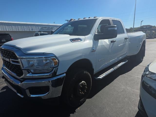 2023 RAM 3500 Big Horn 4x4 Crew Cab 8' Box