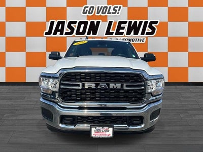 2022 RAM 3500 Big Horn 4x4 Crew Cab 8' Box