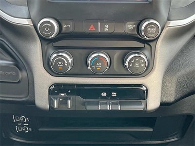 2024 RAM 3500 Big Horn 4x4 Crew Cab 8' Box