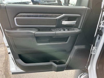 2024 RAM 3500 Big Horn 4x4 Crew Cab 8' Box