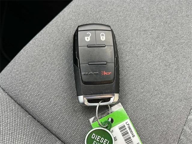 2024 RAM 3500 Big Horn 4x4 Crew Cab 8' Box