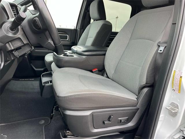 2024 RAM 3500 Big Horn 4x4 Crew Cab 8' Box