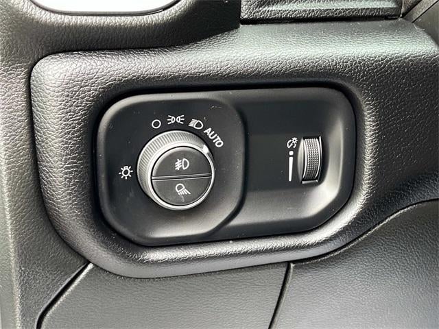 2024 RAM 3500 Big Horn 4x4 Crew Cab 8' Box