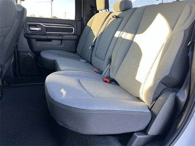 2024 RAM 3500 Big Horn 4x4 Crew Cab 8' Box