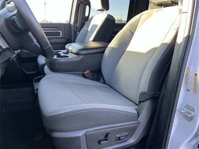 2024 RAM 3500 Big Horn 4x4 Crew Cab 8' Box