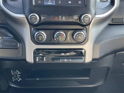 2024 RAM 3500 Big Horn 4x4 Crew Cab 8' Box