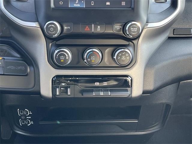 2024 RAM 3500 Big Horn 4x4 Crew Cab 8' Box