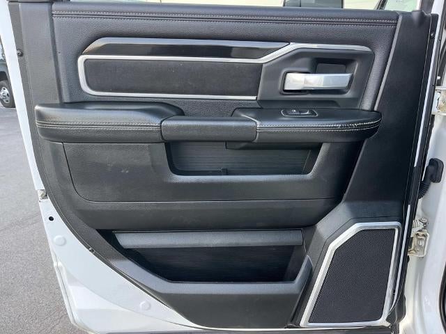 2020 RAM 3500 Laramie 4x4 Crew Cab 8' Box