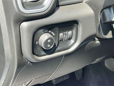 2020 RAM 3500 Laramie 4x4 Crew Cab 8' Box