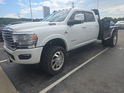 2024 RAM 3500 Longhorn 4x4 Crew Cab 8' Box