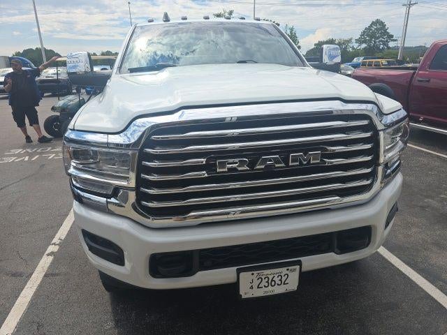 2024 RAM 3500 Longhorn 4x4 Crew Cab 8' Box