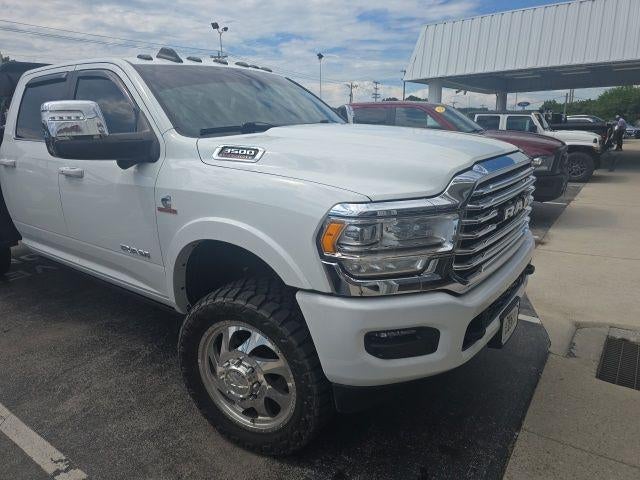 2024 RAM 3500 Longhorn 4x4 Crew Cab 8' Box