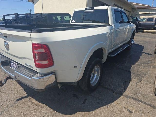 2022 RAM 3500 Limited 4x4 Crew Cab 8' Box